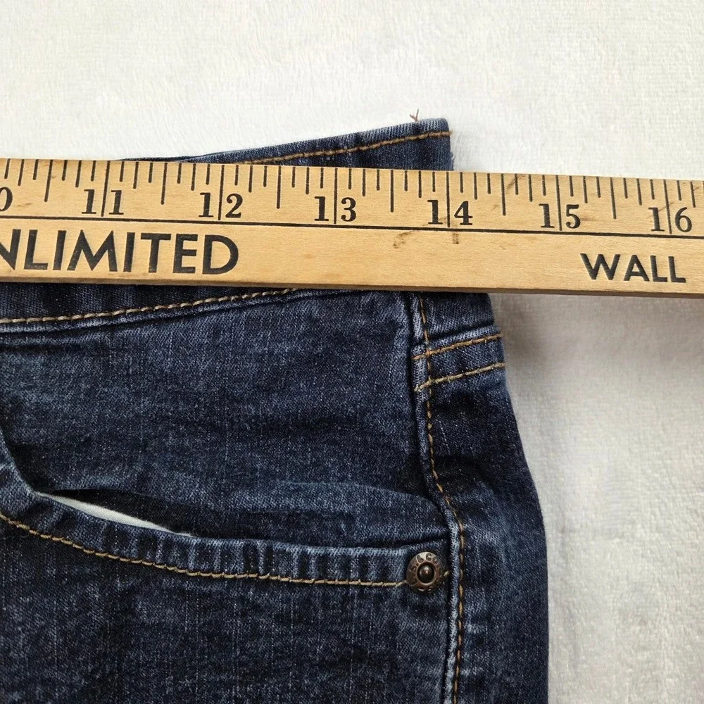 Levi's Signature Bootcut Jeans Womens 8 Short Blue Denim Mid Rise Excellent